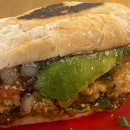 GUACAMAYA (CHICHARRON, BIRRIA AND PICO)