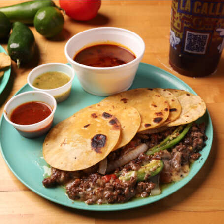 CANTINA TACOS DE ALAMBRE